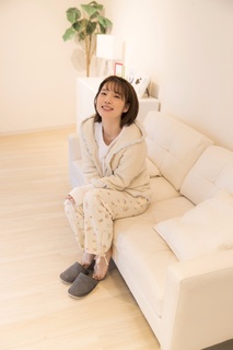 Maaya Uchida feet photo thumbnail
