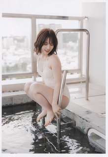 Maaya Uchida feet photo thumbnail