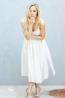 MacKenzie Porter feet photo 17
