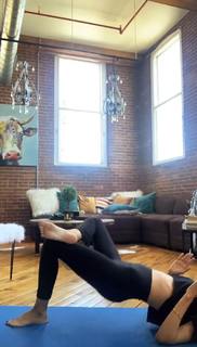 MacKenzie Porter feet photo 19