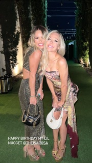 MacKenzie Porter feet photo 5