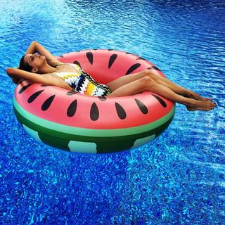 Macarena Gómez feet photo thumbnail