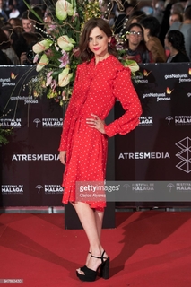 Macarena Gómez feet photo thumbnail