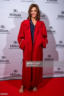 Macarena Gómez feet photo thumbnail