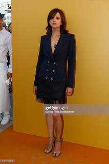 Macarena Gómez feet photo thumbnail