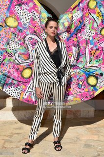 Macarena Gómez feet photo thumbnail