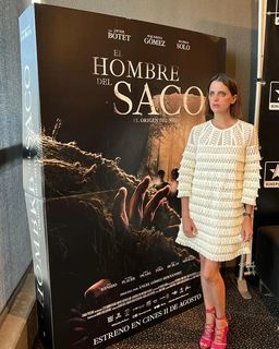 Macarena Gómez feet photo thumbnail