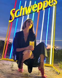 Macarena Gómez feet photo thumbnail