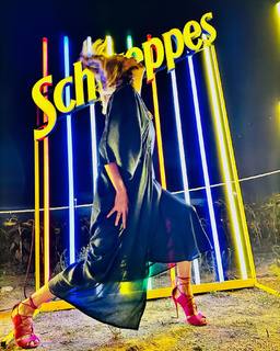 Macarena Gómez feet photo thumbnail