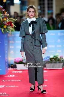 Macarena Gómez feet photo thumbnail