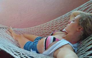 Macey Estrella feet photo thumbnail