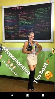 Macey Estrella feet photo thumbnail