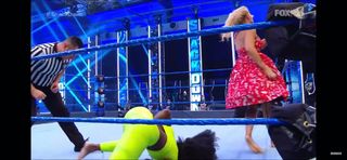 Macey Estrella feet photo thumbnail