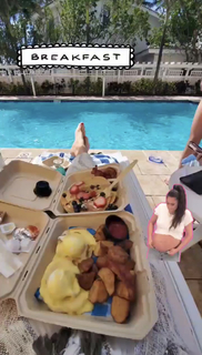 Macey Estrella feet photo thumbnail