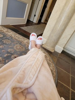 Macey Estrella feet photo thumbnail