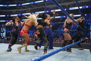 Macey Estrella feet photo thumbnail