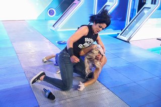 Macey Estrella feet photo thumbnail