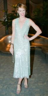 Mackenzie Davis feet photo thumbnail
