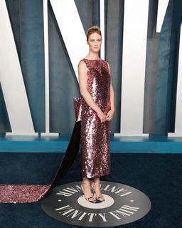 Mackenzie Davis feet photo 2