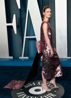 Mackenzie Davis feet photo 1