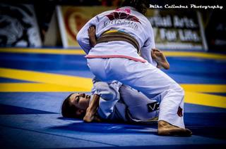 Mackenzie Dern feet photo thumbnail