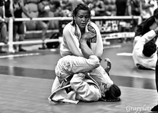 Mackenzie Dern feet photo thumbnail