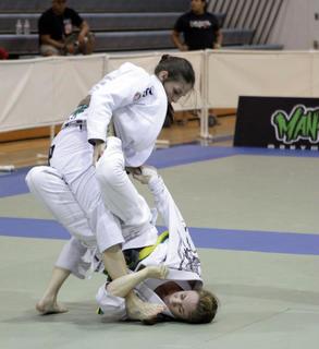 Mackenzie Dern feet photo thumbnail