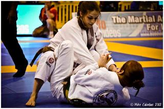 Mackenzie Dern feet photo thumbnail