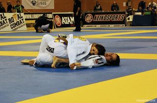 Mackenzie Dern feet photo thumbnail