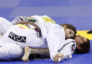 Mackenzie Dern feet photo thumbnail