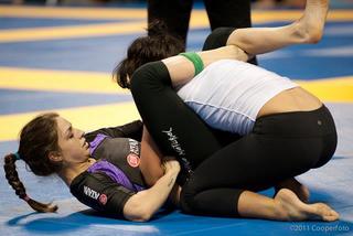 Mackenzie Dern feet photo thumbnail