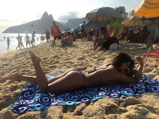 Mackenzie Dern feet photo thumbnail
