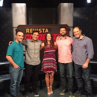 Mackenzie Dern feet photo thumbnail