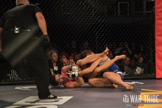 Mackenzie Dern feet photo thumbnail