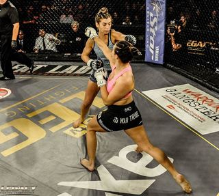 Mackenzie Dern feet photo thumbnail