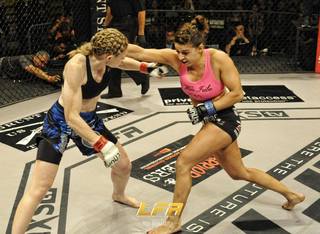 Mackenzie Dern feet photo thumbnail