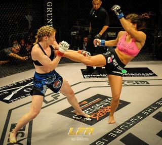 Mackenzie Dern feet photo thumbnail