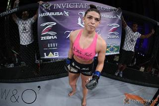 Mackenzie Dern feet photo thumbnail