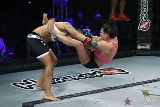 Mackenzie Dern feet photo thumbnail