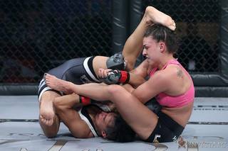 Mackenzie Dern feet photo thumbnail