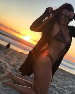 Mackenzie Dern feet photo thumbnail