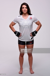 Mackenzie Dern feet photo thumbnail