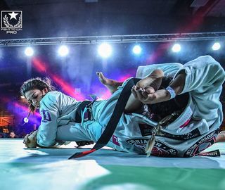 Mackenzie Dern feet photo thumbnail