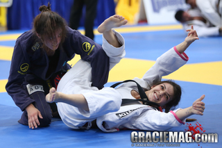 Mackenzie Dern feet photo thumbnail