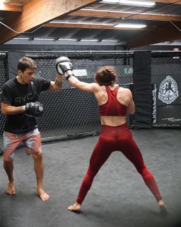 Mackenzie Dern feet photo thumbnail