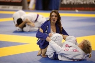 Mackenzie Dern feet photo thumbnail