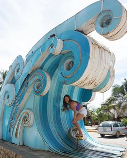 Mackenzie Dern feet photo thumbnail