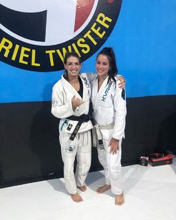 Mackenzie Dern feet photo thumbnail