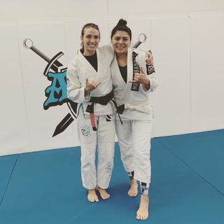 Mackenzie Dern feet photo thumbnail