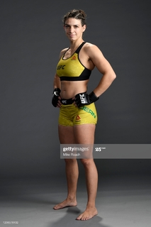 Mackenzie Dern feet photo thumbnail